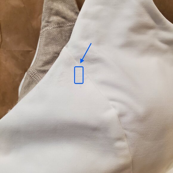 Lululemon Free to Be Serene Bra White Size 8 Support for C, D cups - Picture 3 of 5